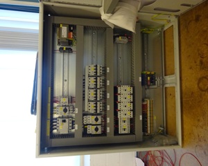 Control cabinet control manure removal layer house - elevati